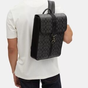 Coach Blaine Backpack In Signature
